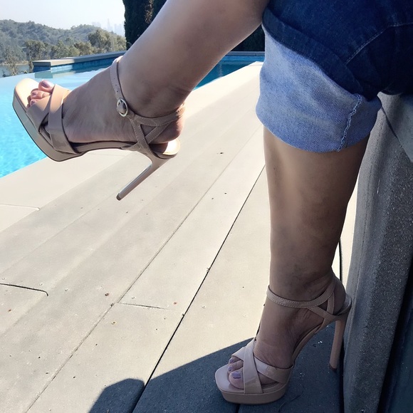 New Forever 21 Nude platforms last one size 9 - Picture 5 of 8